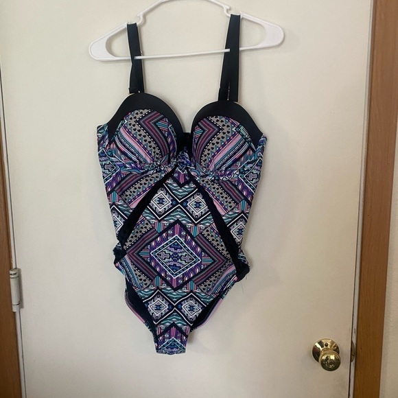 Swimsuits for all size 14 1 piece - Picture 1 of 6
